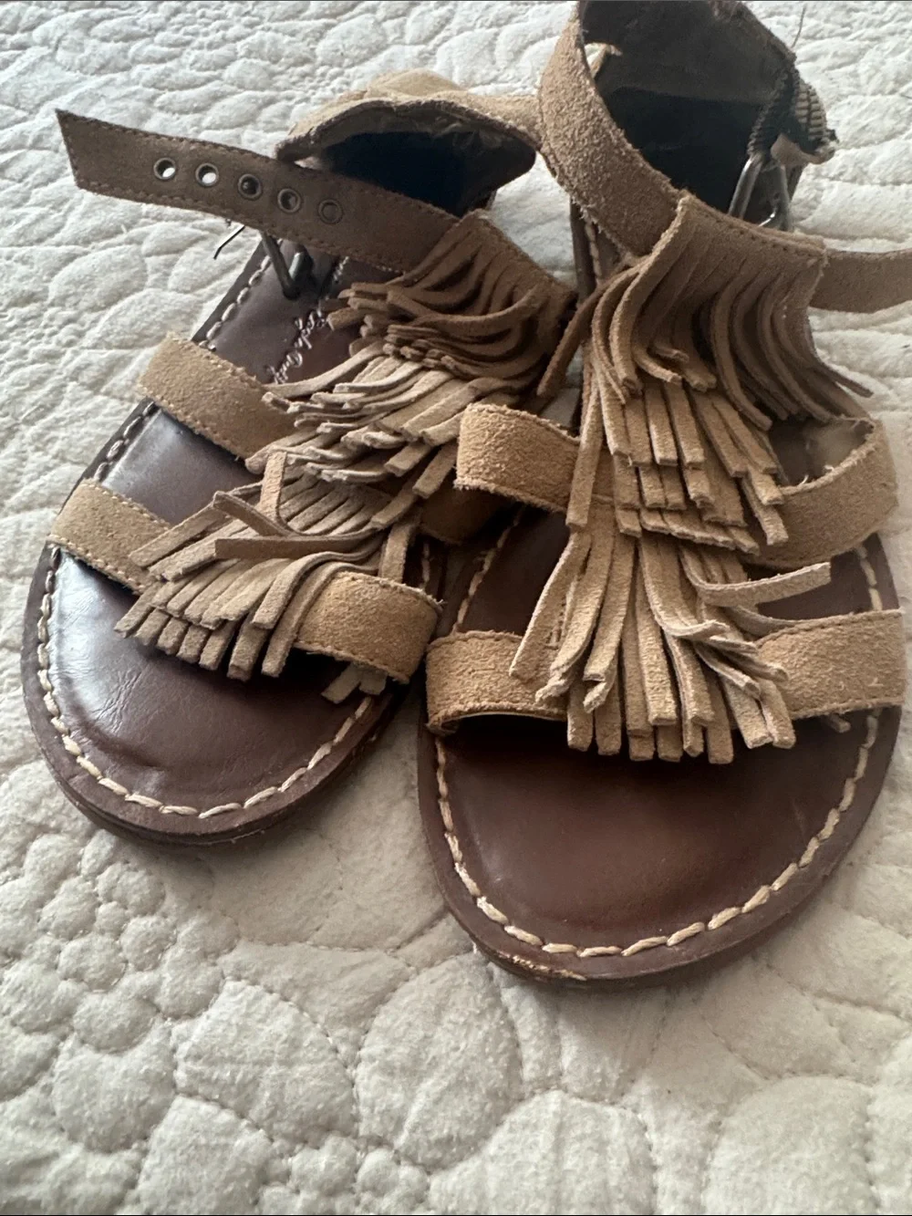 American Eagle Outfitters Tan Brown Suede Fringe Sandals